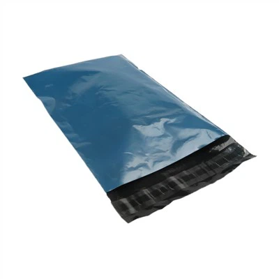 Duże plastikowe torby pocztowe