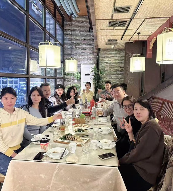 Long Table Banquet Long Table Banquet